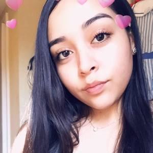 Meet your Posher, Carla